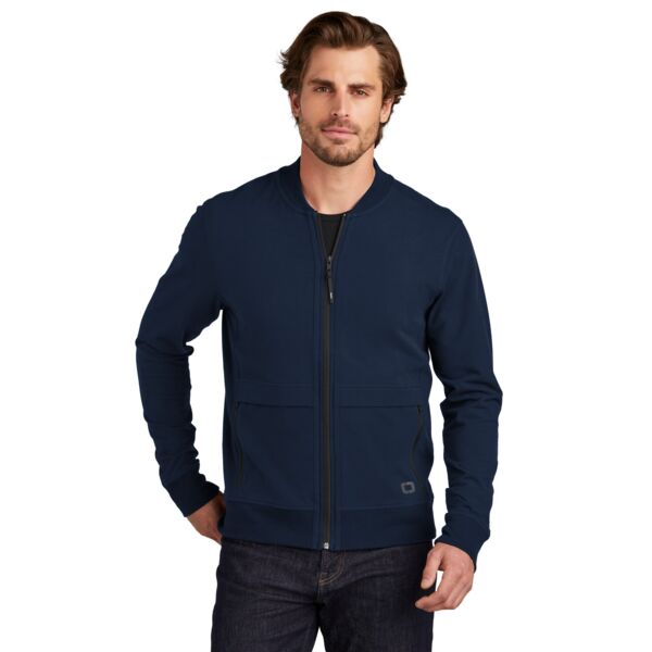 Outstretch Full Zip Thumbnail