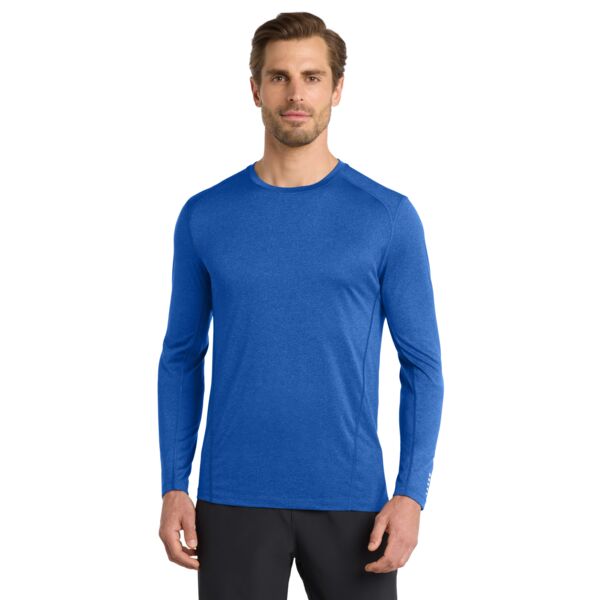 Long Sleeve Pulse Crew Thumbnail